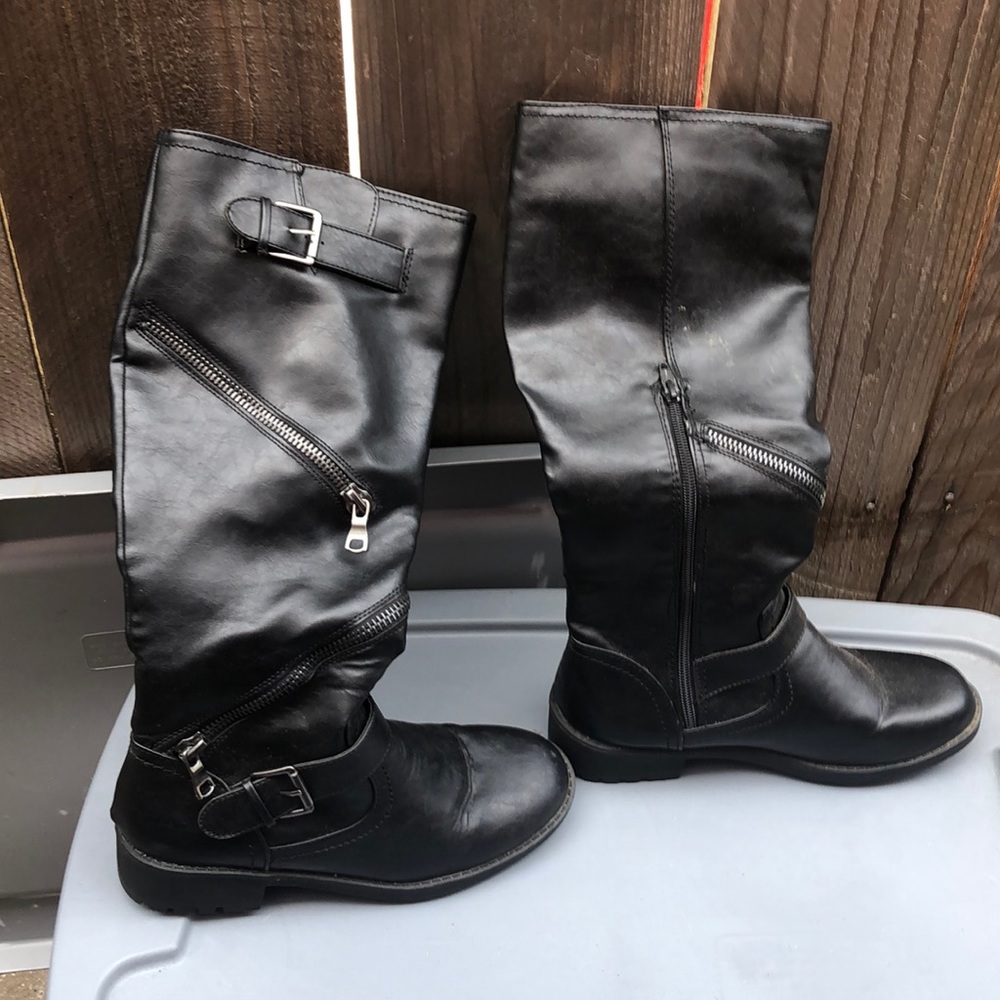 Mossimo Black Boots